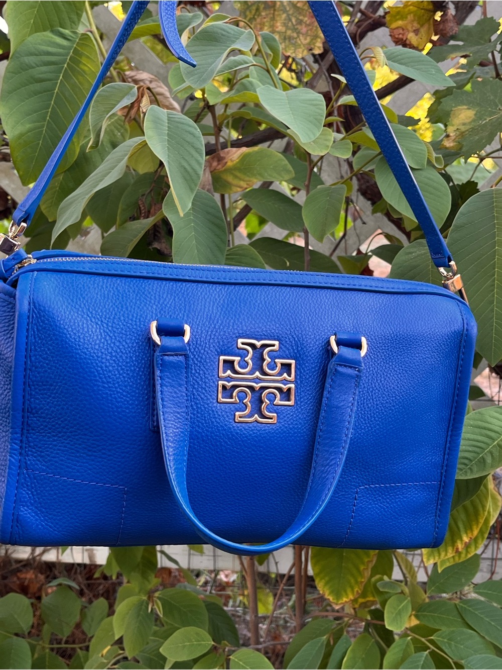 Tory Burch Blue Leather Satchel with Gold Logo - Picture 8 of 10